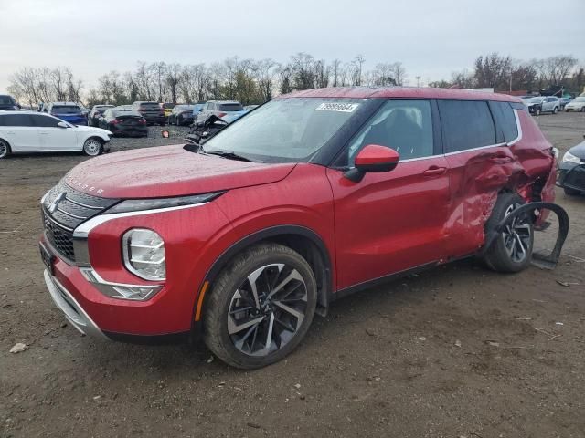 2024 Mitsubishi Outlander SE