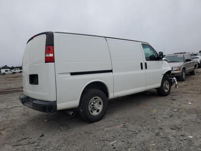 2015 Chevrolet Express G2500