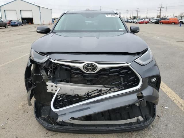 2023 Toyota Highlander L