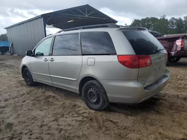 2009 Toyota Sienna CE