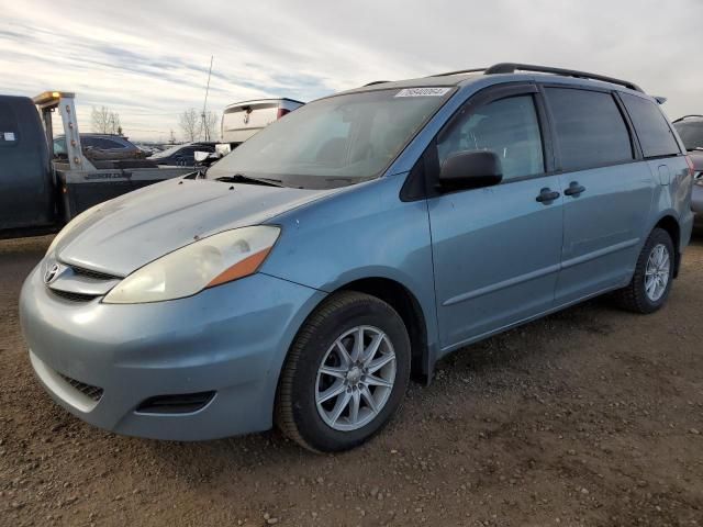 2006 Toyota Sienna CE