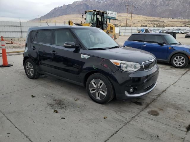 2017 KIA Soul EV +