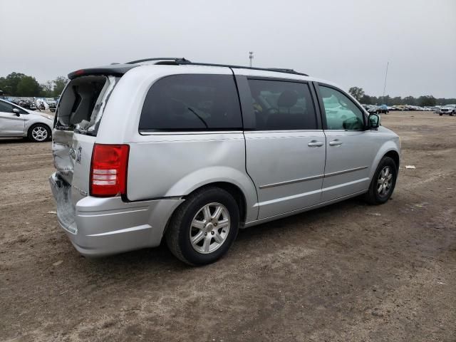 2010 Chrysler Town & Country Touring