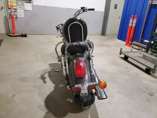 2001 Honda VT750 C3