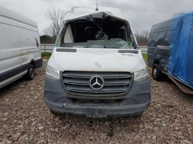 2021 Mercedes-Benz Sprinter 2500