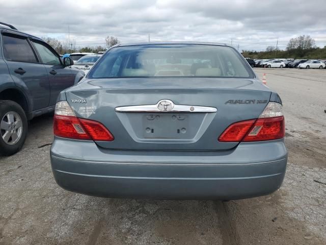 2004 Toyota Avalon XL