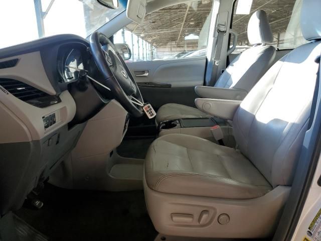 2015 Toyota Sienna XLE