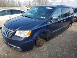 Chrysler Town & Country Touring l Vehiculos salvage en venta: 2013 Chrysler Town & Country Touring L