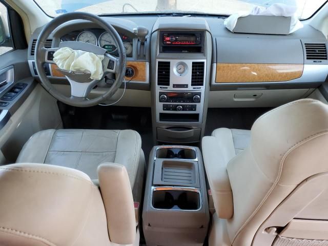 2008 Chrysler Town & Country Limited