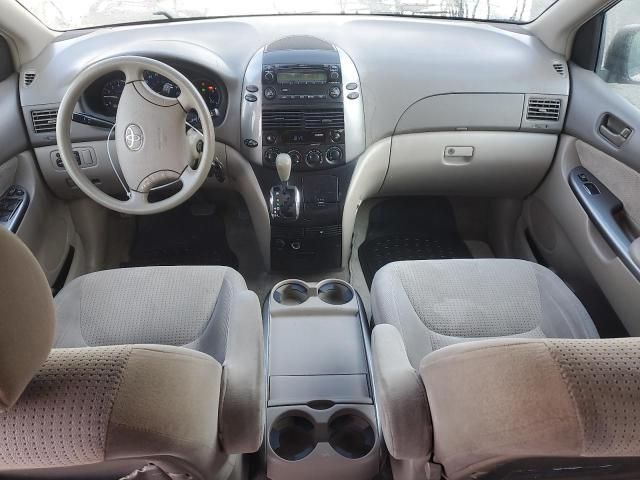 2007 Toyota Sienna CE