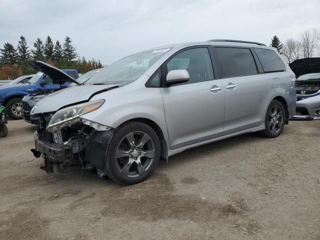 2017 Toyota Sienna SE