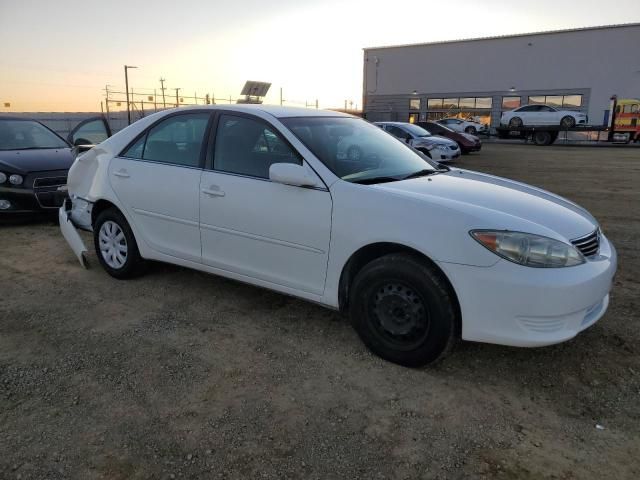 2005 Toyota Camry LE