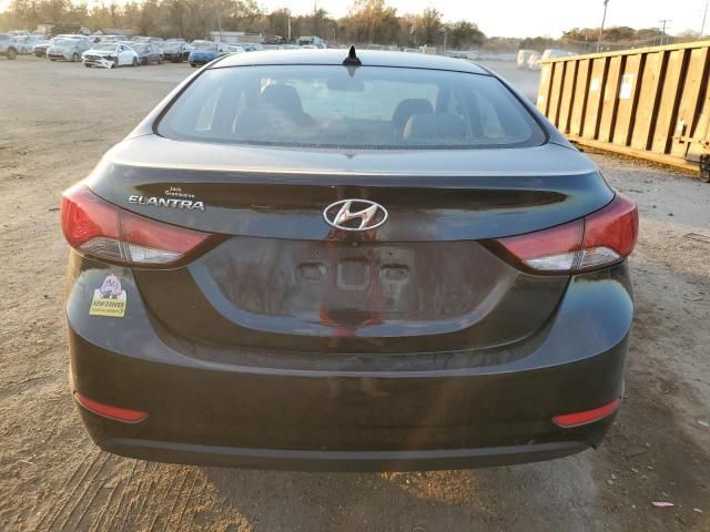 2015 Hyundai Elantra SE