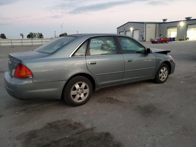 2000 Toyota Avalon XL