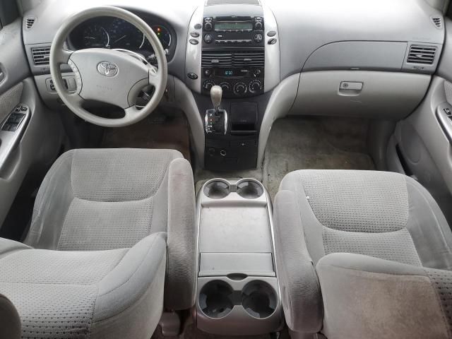 2006 Toyota Sienna CE