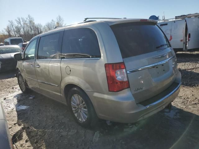 2013 Chrysler Town & Country Limited