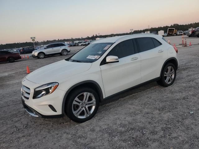 2016 Mercedes-Benz GLA 250