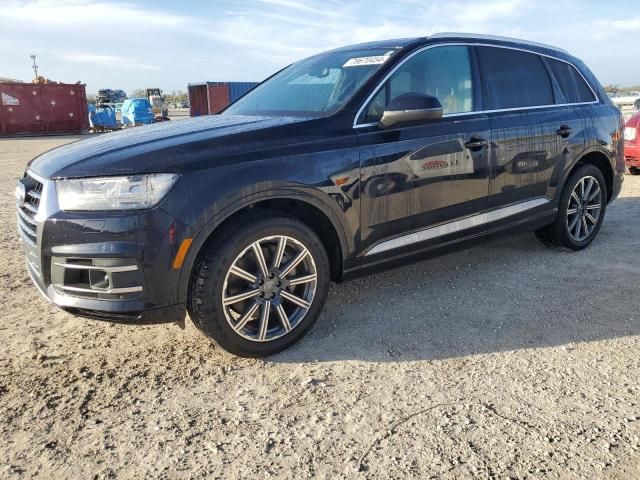 2017 Audi Q7 Premium Plus