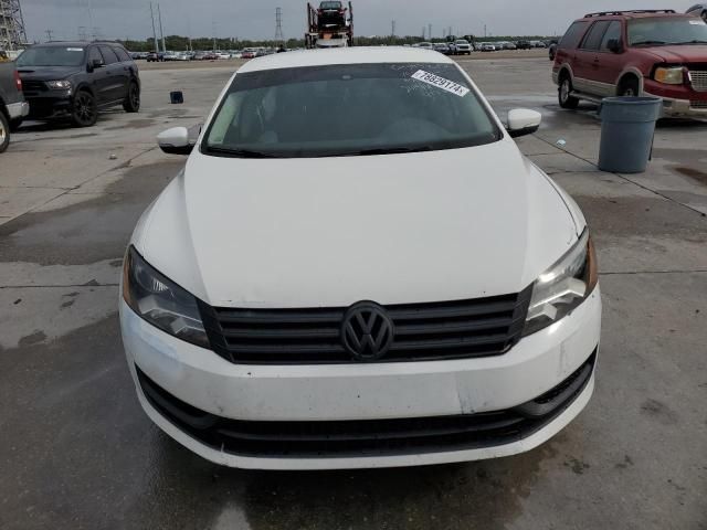 2015 Volkswagen Passat S