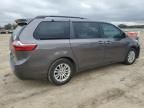 2016 Toyota Sienna XLE