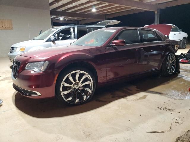 2015 Chrysler 300 Limited