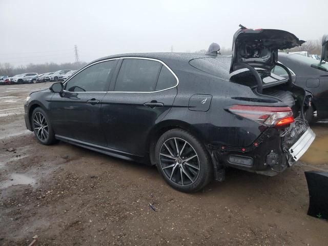 2021 Toyota Camry SE