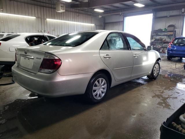 2005 Toyota Camry LE