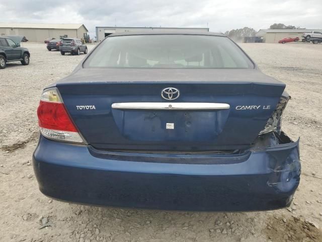 2005 Toyota Camry LE