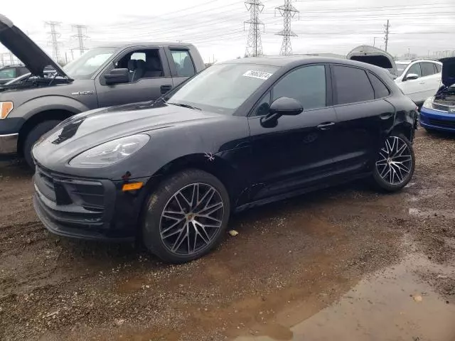 2022 Porsche Macan