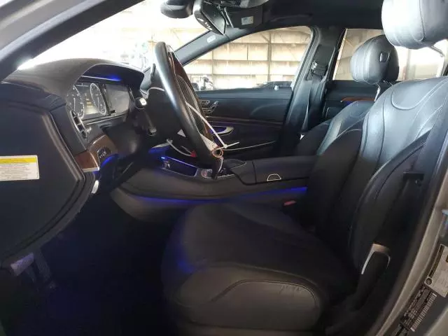 2014 Mercedes-Benz S 550