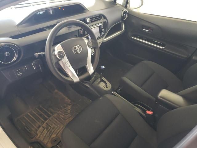 2016 Toyota Prius C