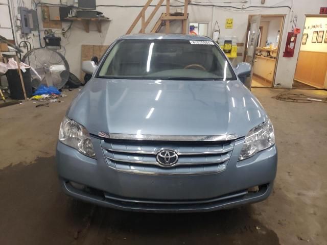 2007 Toyota Avalon XL