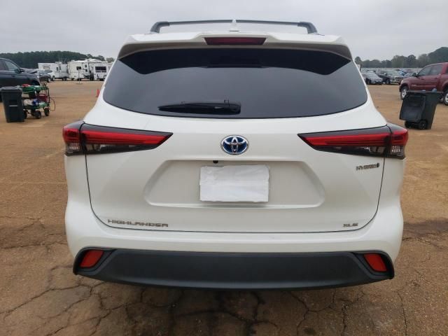 2020 Toyota Highlander Hybrid XLE