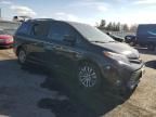 2018 Toyota Sienna XLE