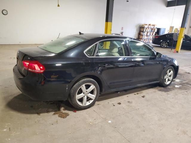 2012 Volkswagen Passat SE