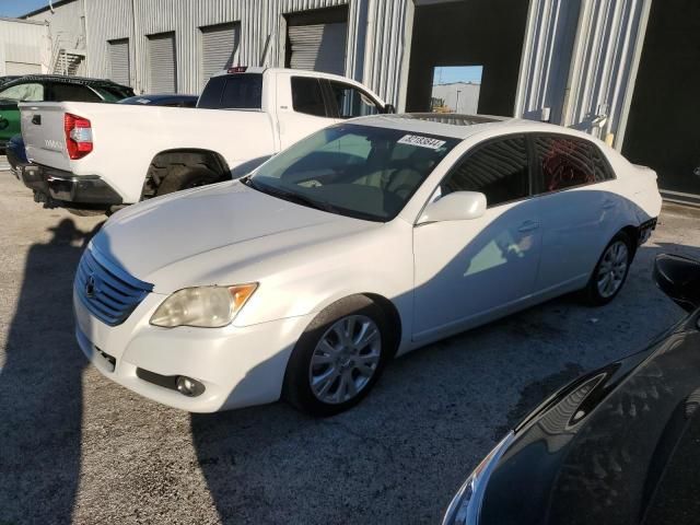 2010 Toyota Avalon XL