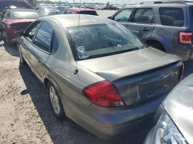 2003 Ford Taurus SE