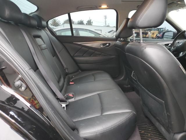 2015 Infiniti Q50 Base