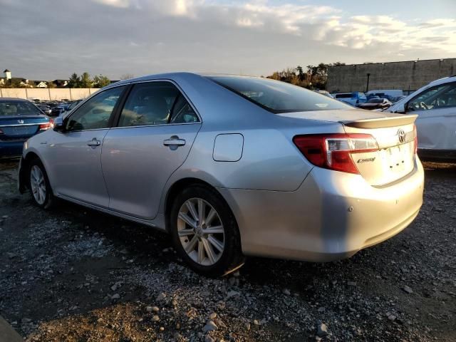 2014 Toyota Camry Hybrid