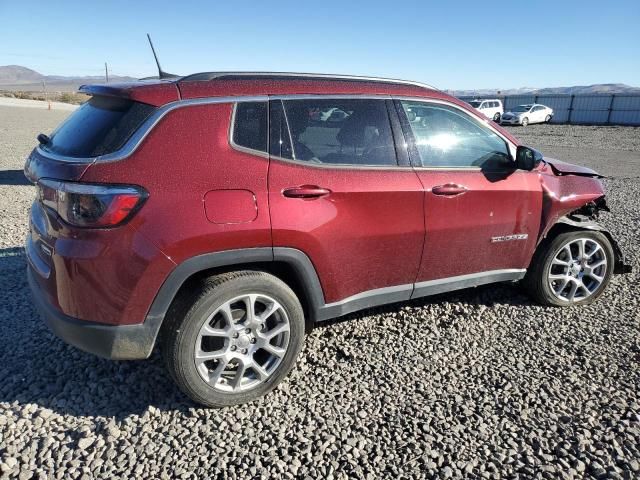 2022 Jeep Compass Latitude LUX