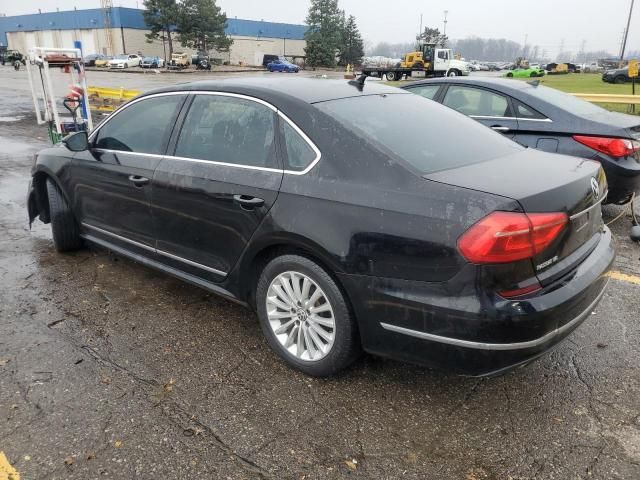 2016 Volkswagen Passat SE