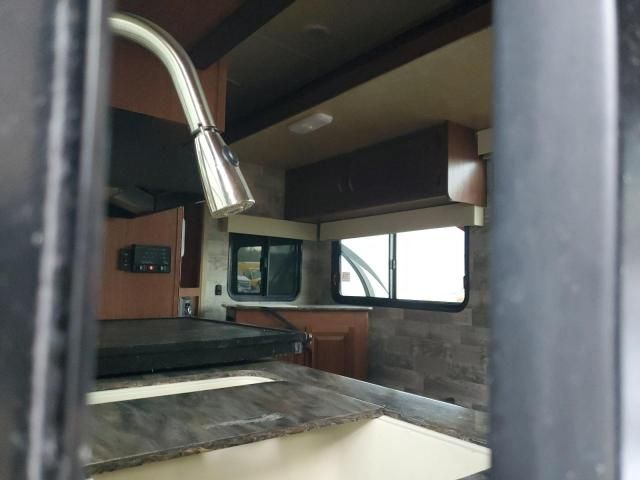 2013 Wildcat Travel Trailer