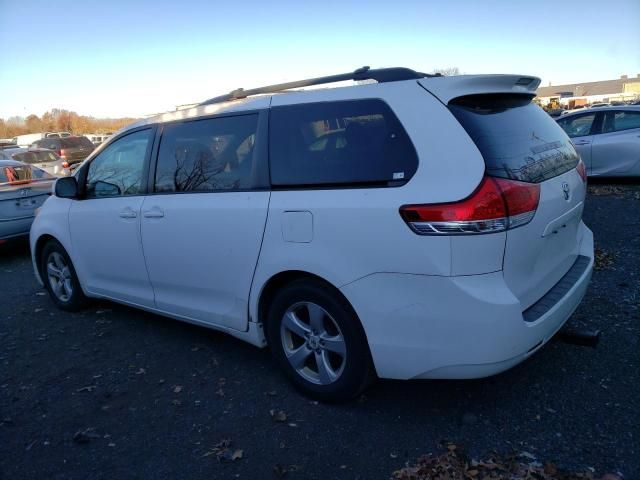 2011 Toyota Sienna LE