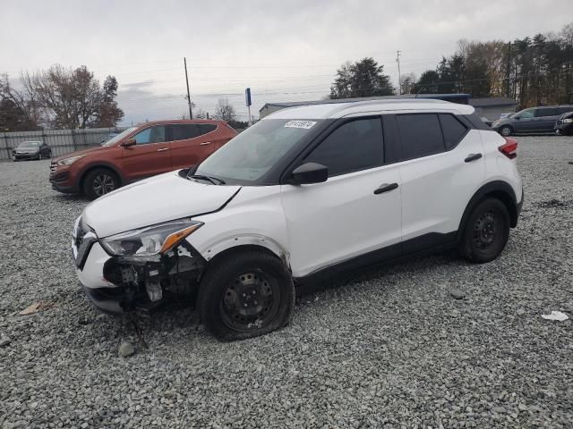 2019 Nissan Kicks S