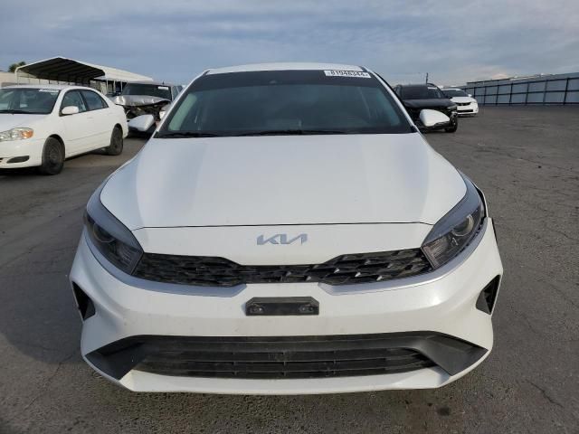 2023 KIA Forte LX