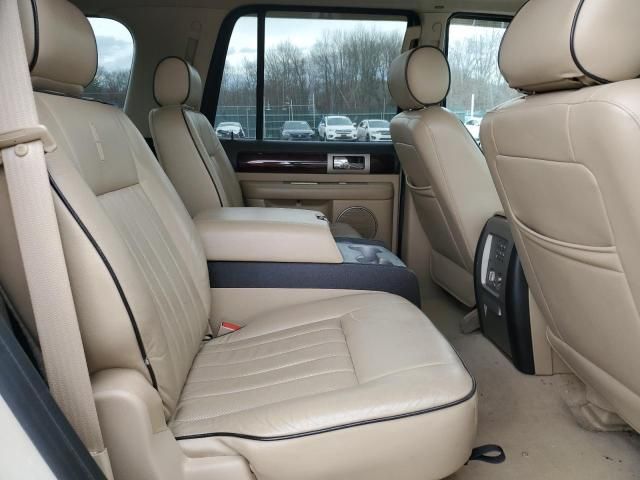 2005 Lincoln Navigator