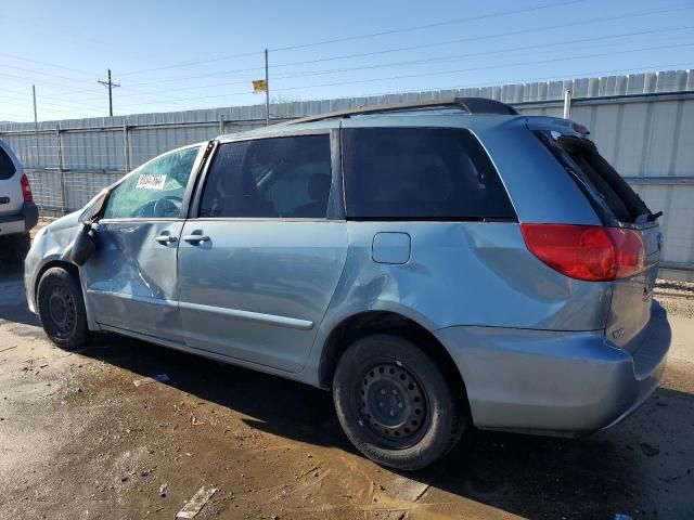 2009 Toyota Sienna CE