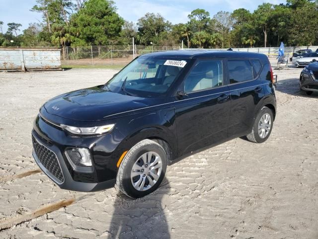 2022 KIA Soul LX