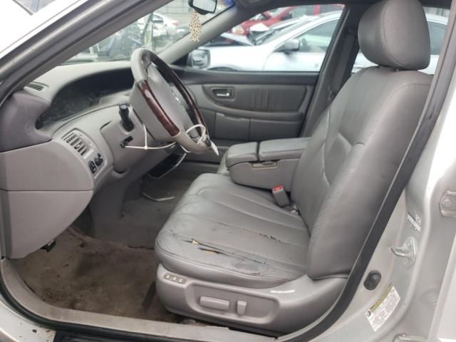 2004 Toyota Avalon XL