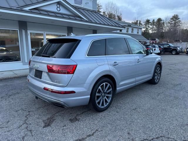 2017 Audi Q7 Premium Plus